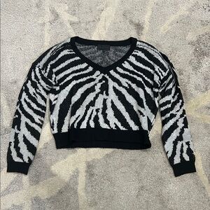 Kendall & Kylie Monochrome Knit Sweater